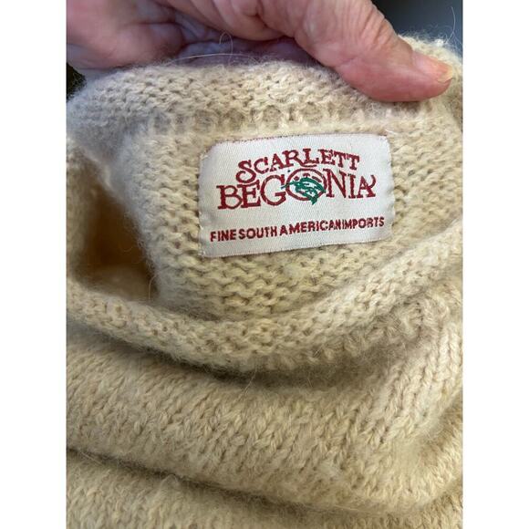 Baby alpaca tunic sweater, Scarlett Begonia, small, warm, cozy, cool weather - Picture 3 of 4